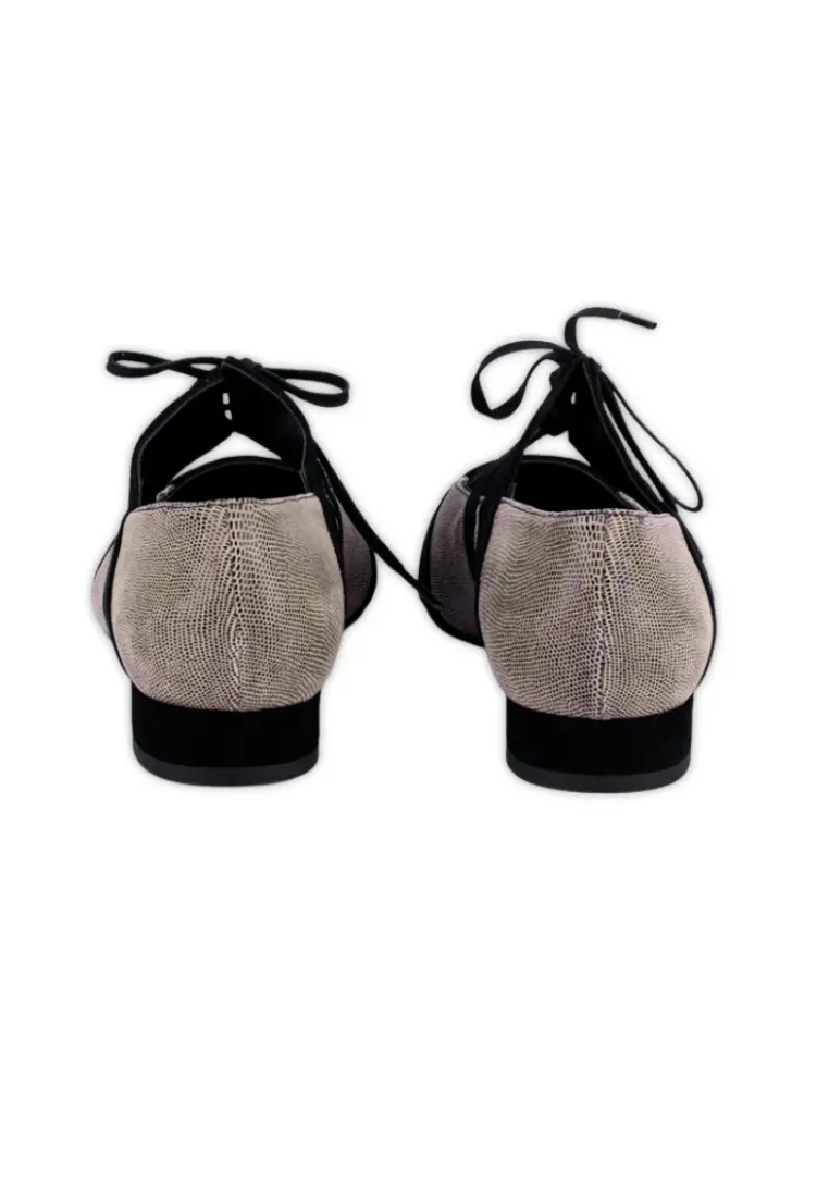 Zapato Plano de Angari Vieneta Taupe y Negro - Imagen 6