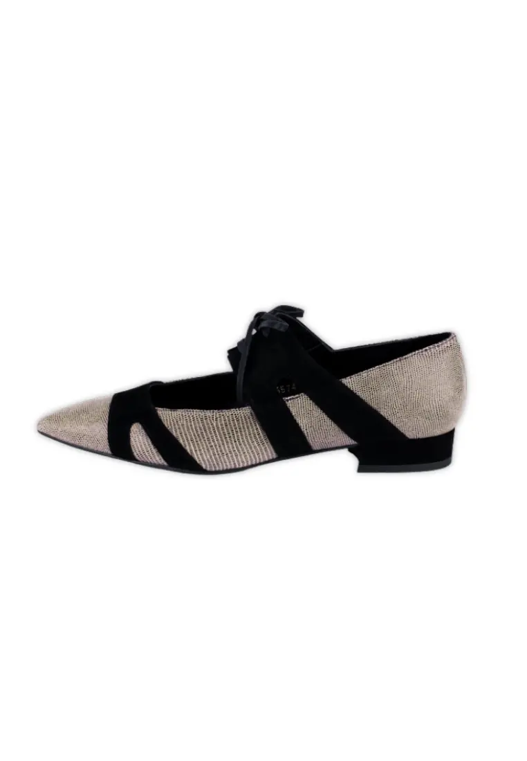 Zapato Plano de Angari Vieneta Taupe y Negro
